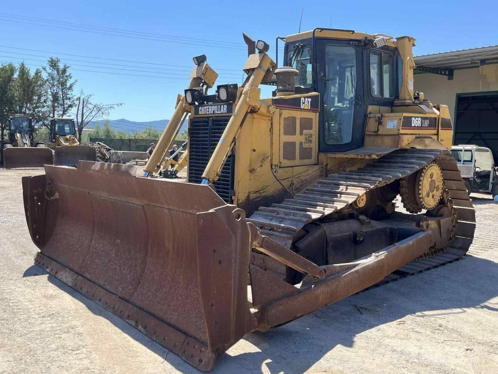 CAT D6R LGP بلدوزرات مجنزرة