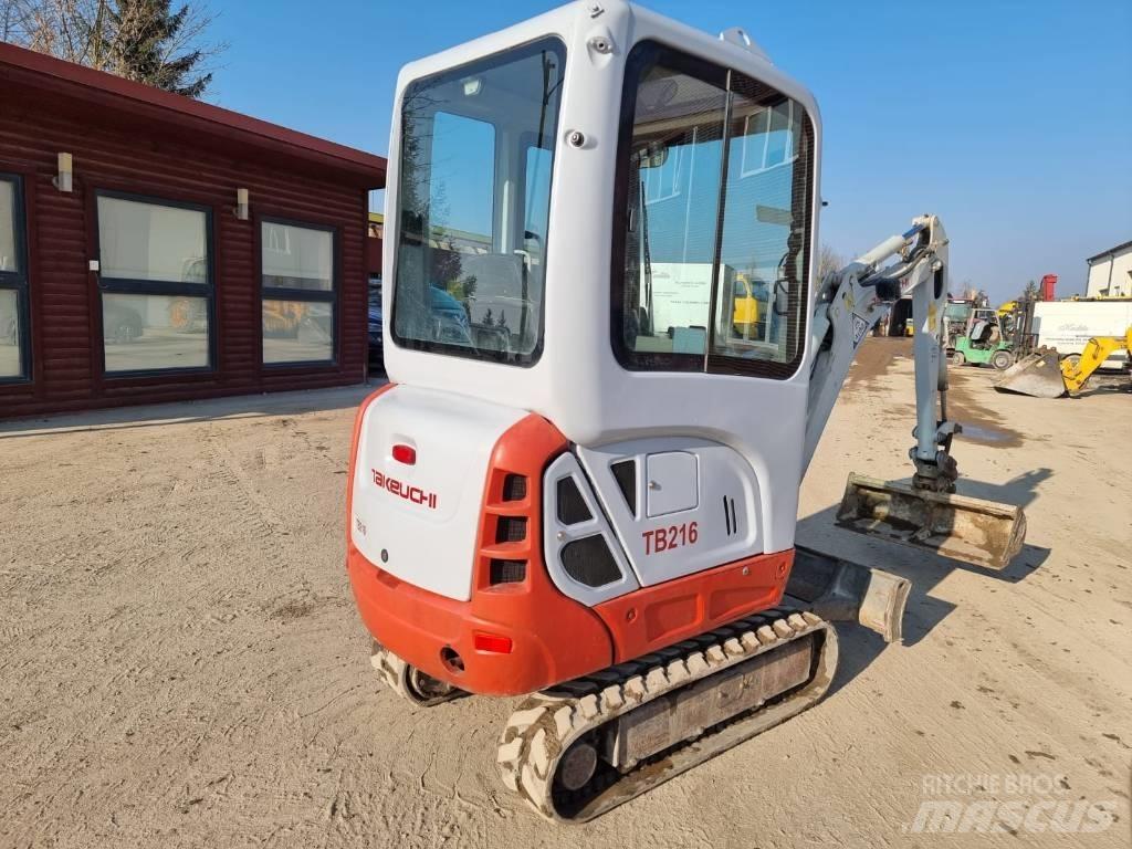 Takeuchi TB 216 حفارات صغيرة أقل من 7 طن (حفارات صغيرة)