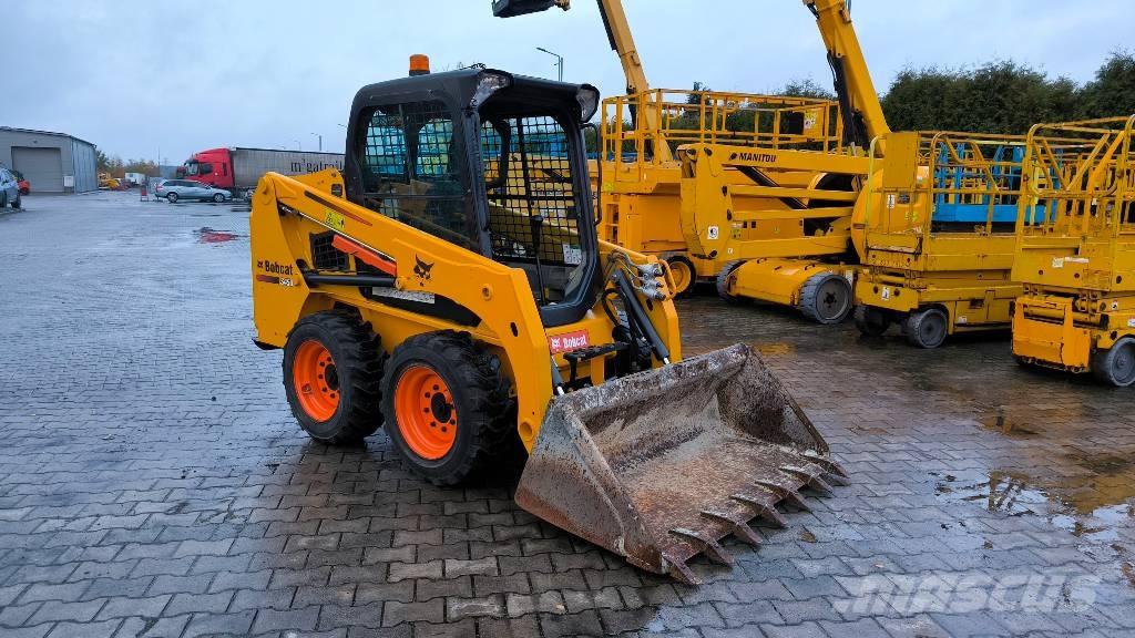 Bobcat S 450 لوادر انزلاقية التوجيه