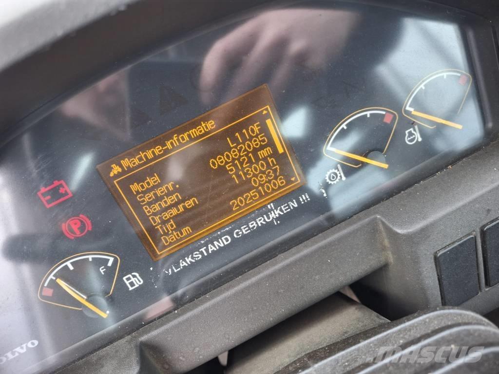 Volvo L 110 F لوادر بعجل