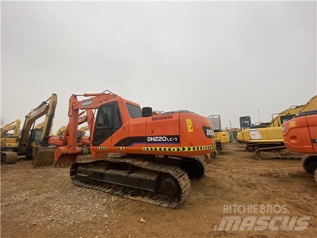 Doosan DH220LC-7 حفارات زحافة