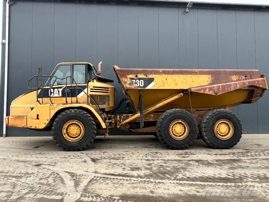 CAT 730 ساحبات مفصلية