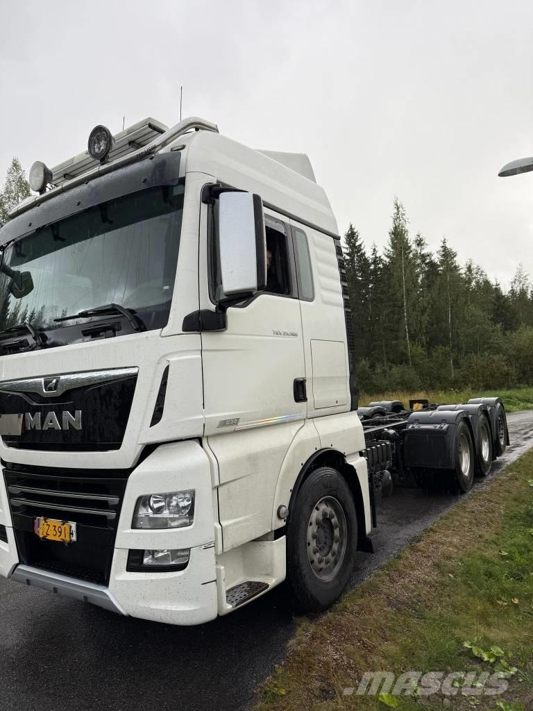 MAN TGX 32.580 شاحنات مسطحة / أوناش