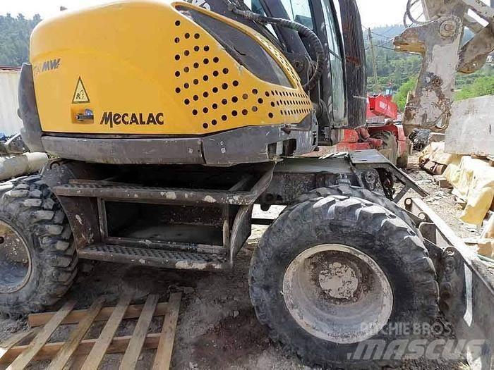 Mecalac 714 MW حفارات خاصة