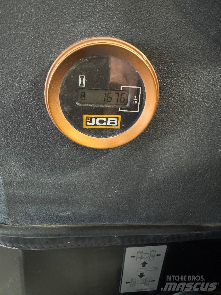 JCB 19 C-1E حفارات صغيرة أقل من 7 طن (حفارات صغيرة)