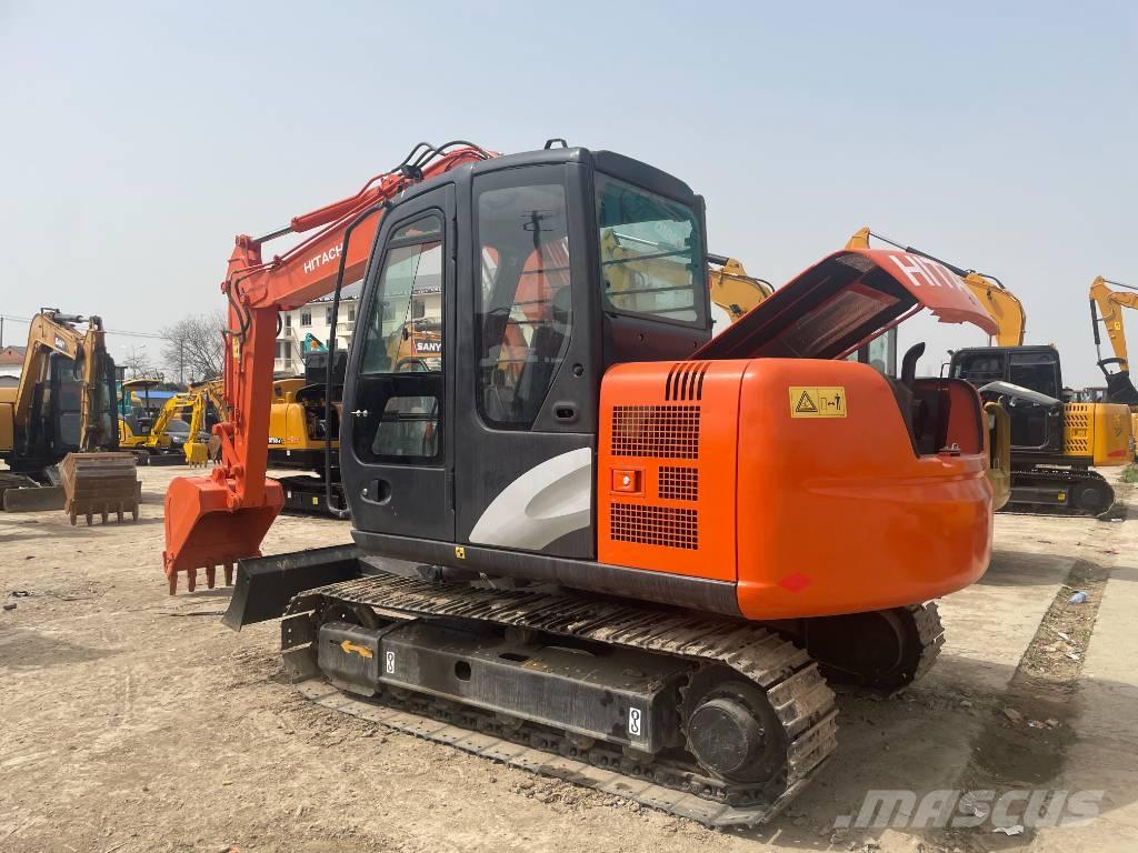 Hitachi ZX 70 حفارات وسط 7 طن - 12 طن