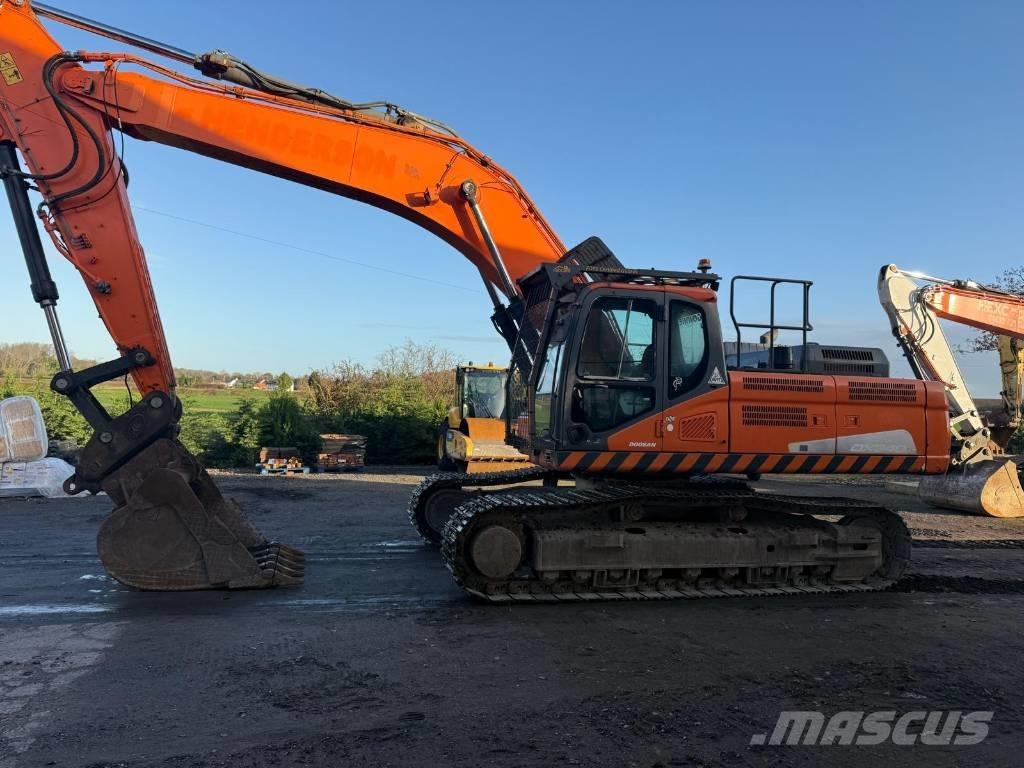 Doosan DX 340 LC حفارات زحافة