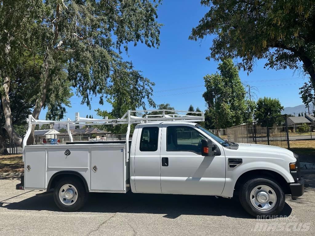 Ford F 250 SD شاحنات خفيفة/مفصلية الجوانب