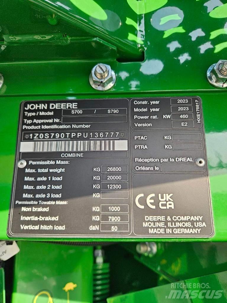 John Deere S790 حصادات