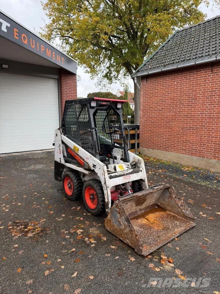 Bobcat S70 لوادر انزلاقية التوجيه