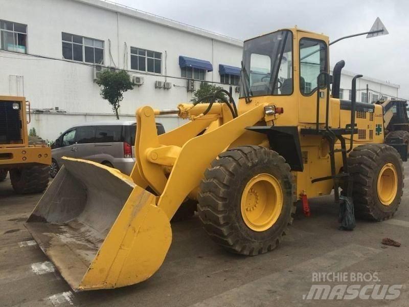 Komatsu WA 320 لوادر ذات جرافات عكسية