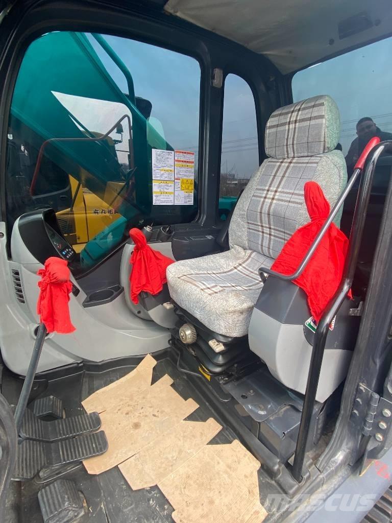 Kobelco SK 350 حفارات زحافة