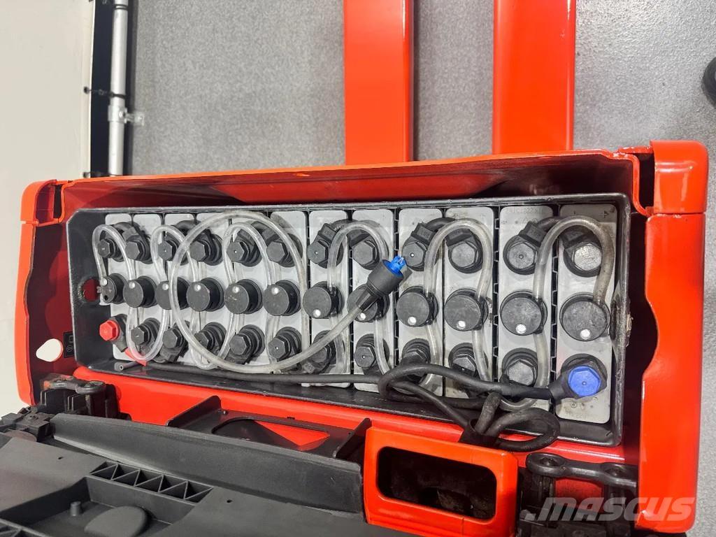 Linde T 18 معدات الرفع منخفض المستوى