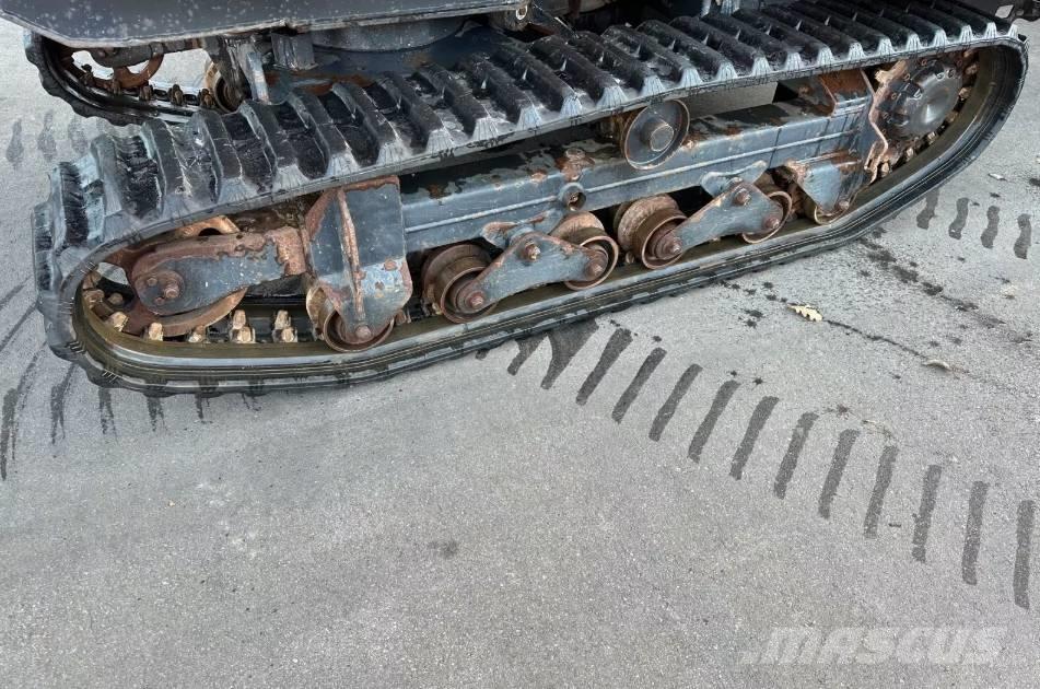 Kubota KC 250 HR-4 عربات نقل قلابة مجنزرة