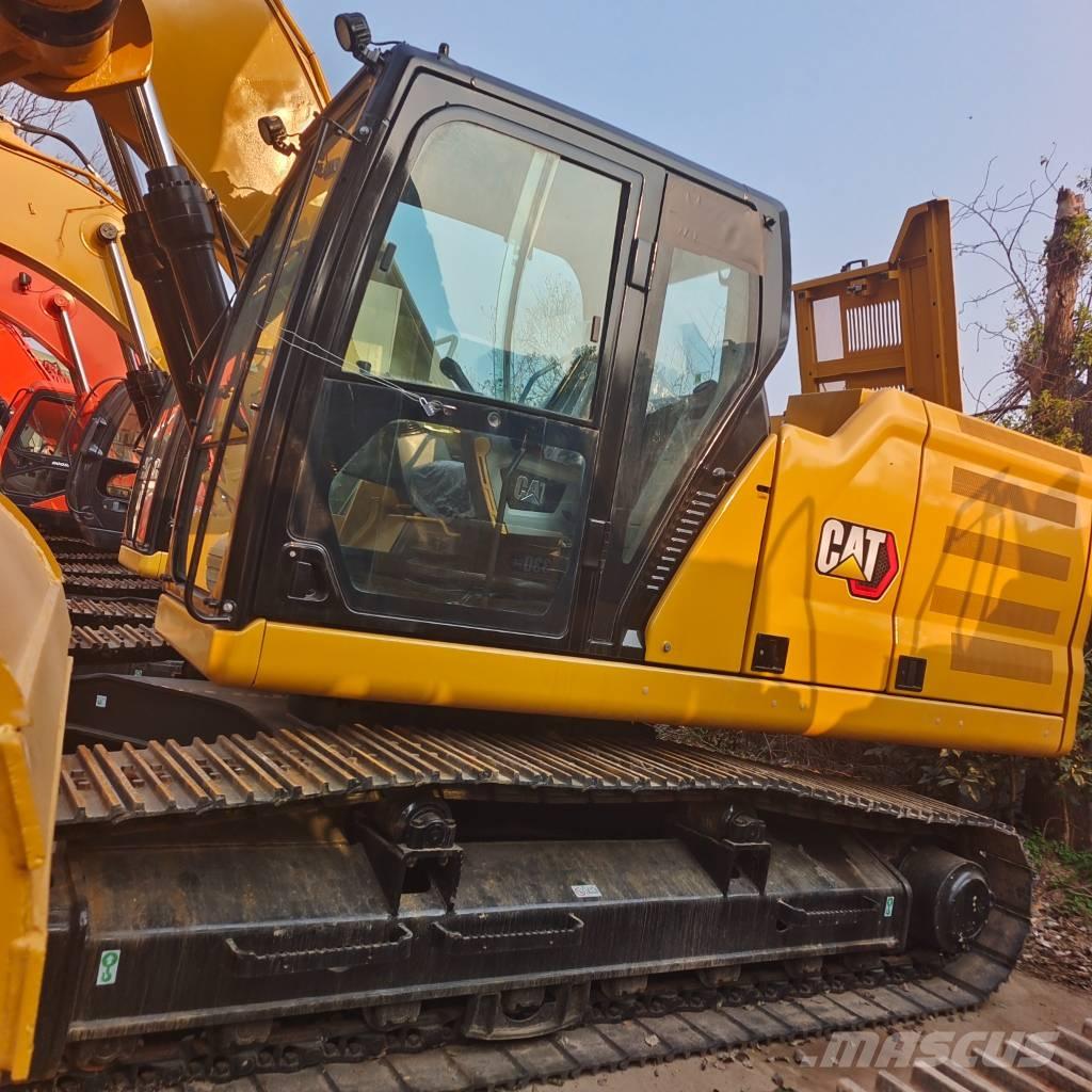 CAT 326GC حفارات زحافة