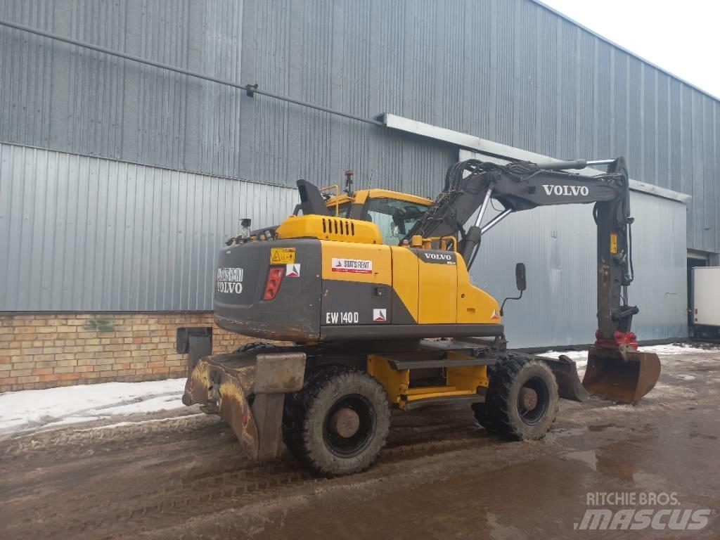 Volvo EW 140 D حفارات بعجل