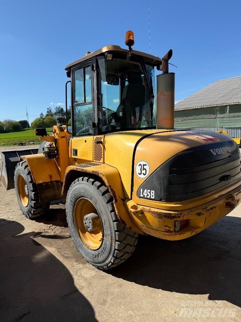 Volvo L 45 B لوادر بعجل