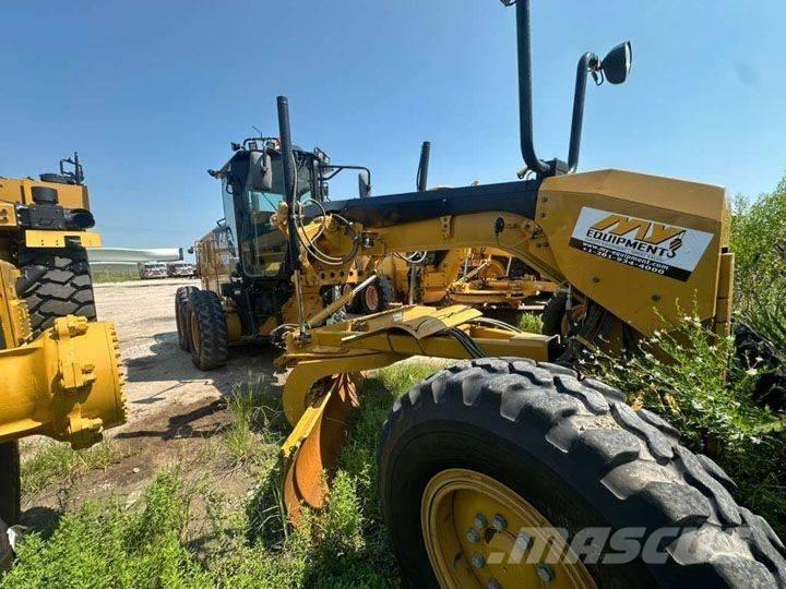 CAT 140 M 2 معدات تمهيد الطرق