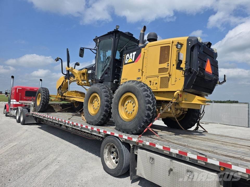 CAT 140 M 2 معدات تمهيد الطرق