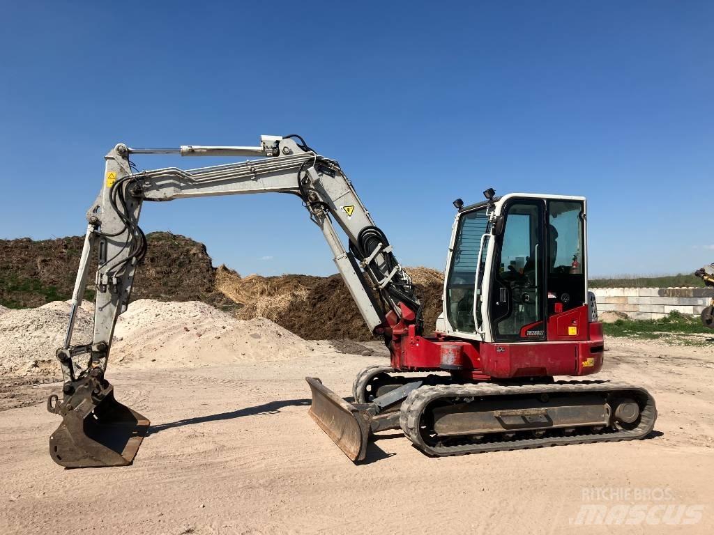 Takeuchi TB 280 FR حفارات وسط 7 طن - 12 طن