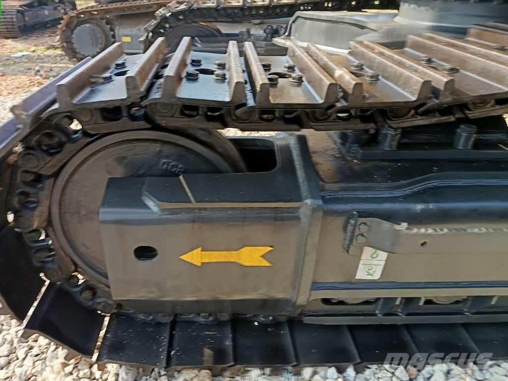 Komatsu PC 450 حفارات زحافة