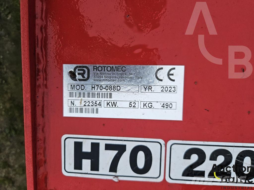 John Deere 4066 R الجرارات