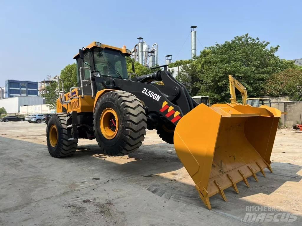 XCMG ZL 50 GN لوادر بعجل