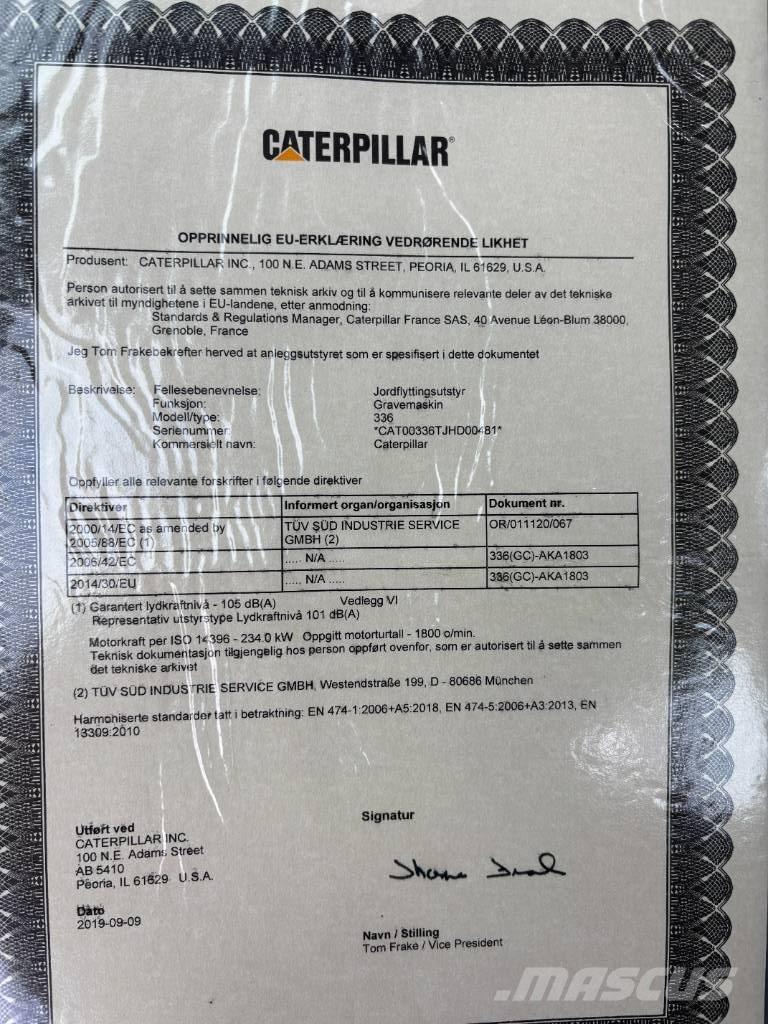 CAT 336 حفارات زحافة