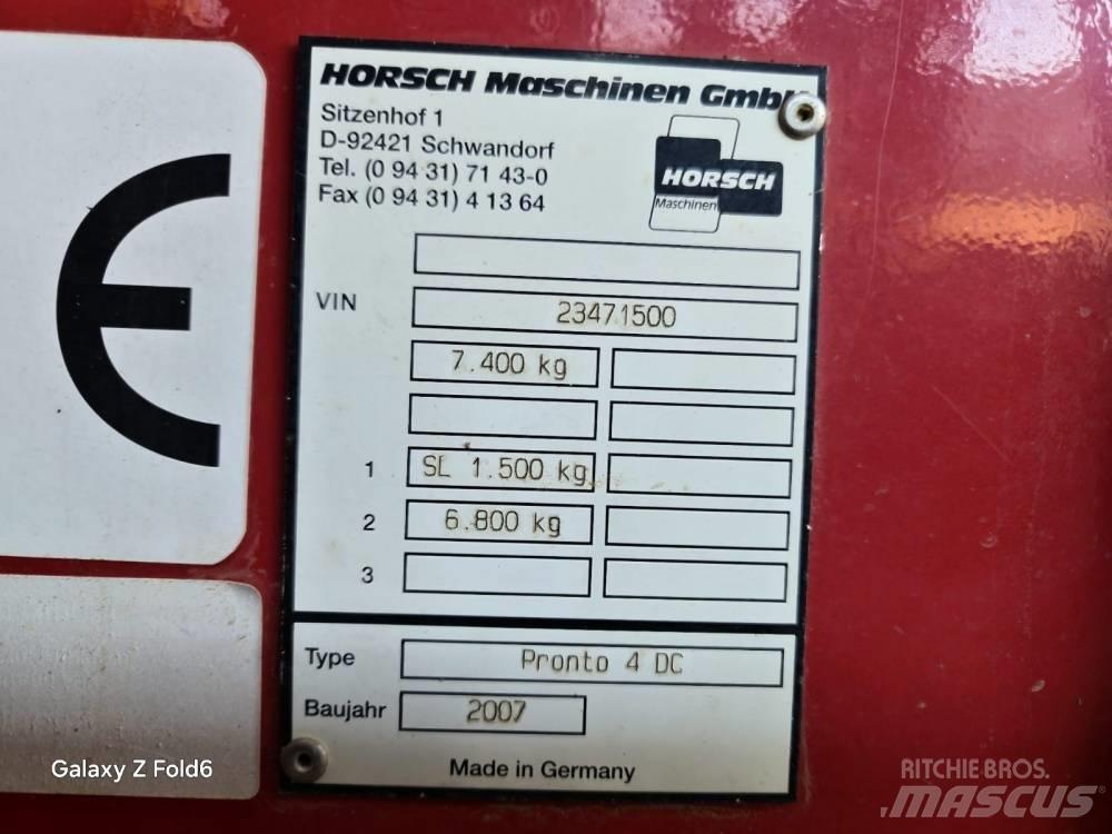 Horsch Pronto 4 DC مثاقيب مدمجة