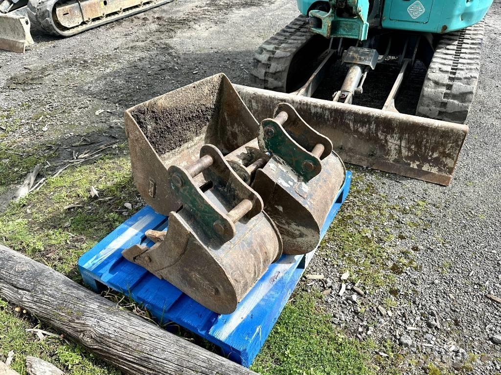 Kobelco SK 30 SR-6E حفارات صغيرة أقل من 7 طن (حفارات صغيرة)
