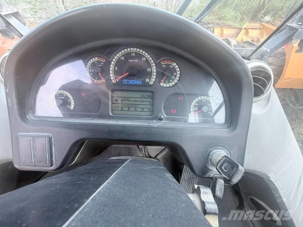 XCMG LW 550 F لوادر بعجل