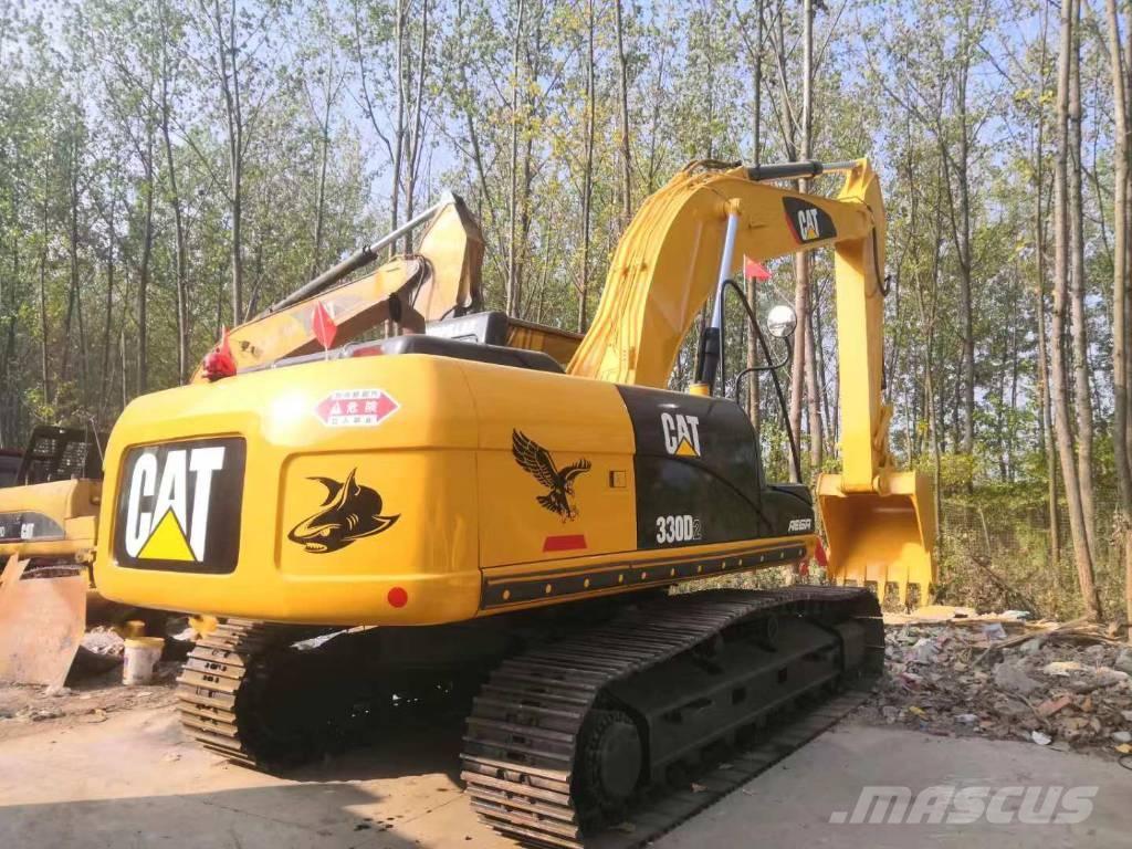 CAT 330D2 حفارات زحافة