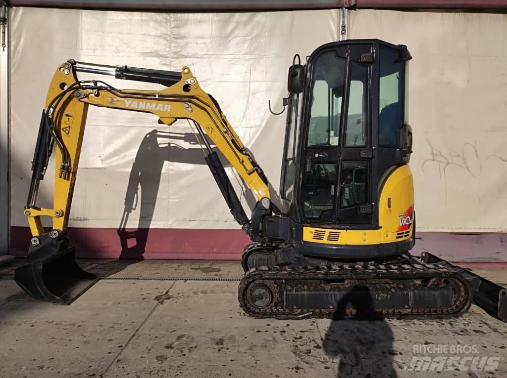 Yanmar Vio 33 U حفارات صغيرة أقل من 7 طن (حفارات صغيرة)