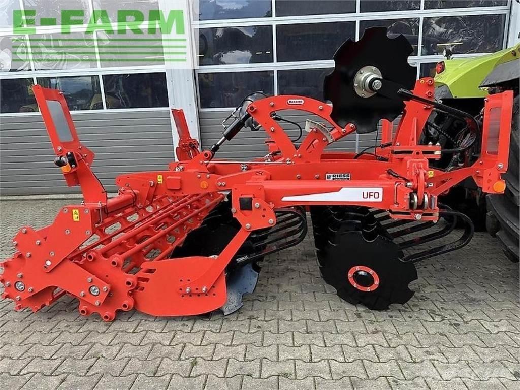 Maschio ufo 300 زحافات ساحقة