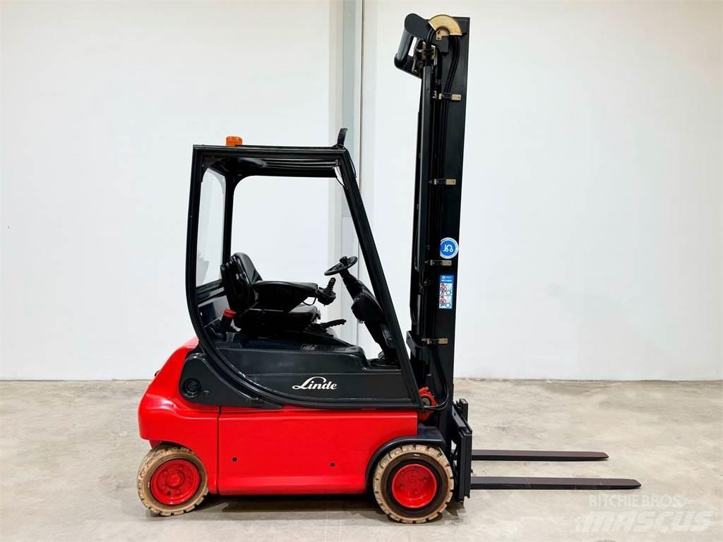 Linde E18P 02 شاحنات ذات رافعات شوكية تعمل بالكهرباء