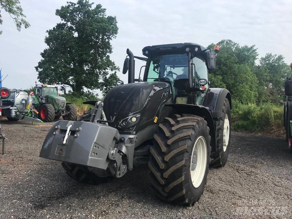 Valtra S 394 الجرارات