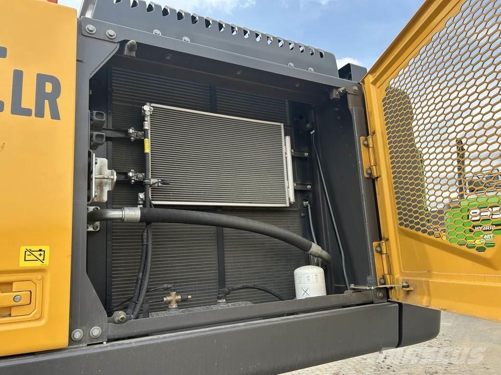 Volvo EC300LR حفارات زحافة