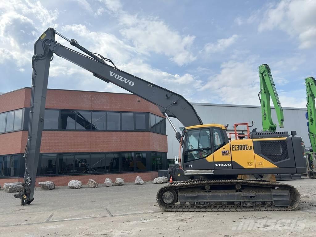 Volvo EC300LR حفارات زحافة