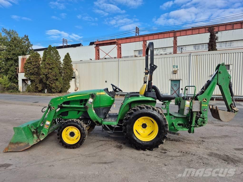 John Deere 3032 E الجرارات