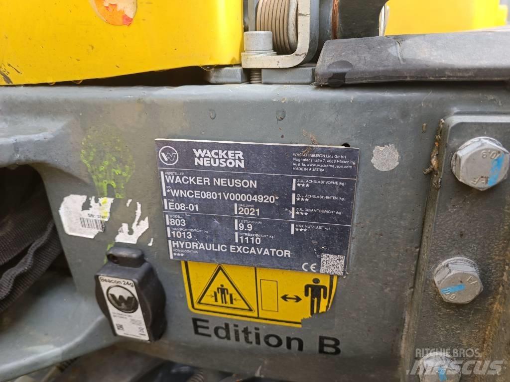 Wacker Neuson 803 حفارات زحافة