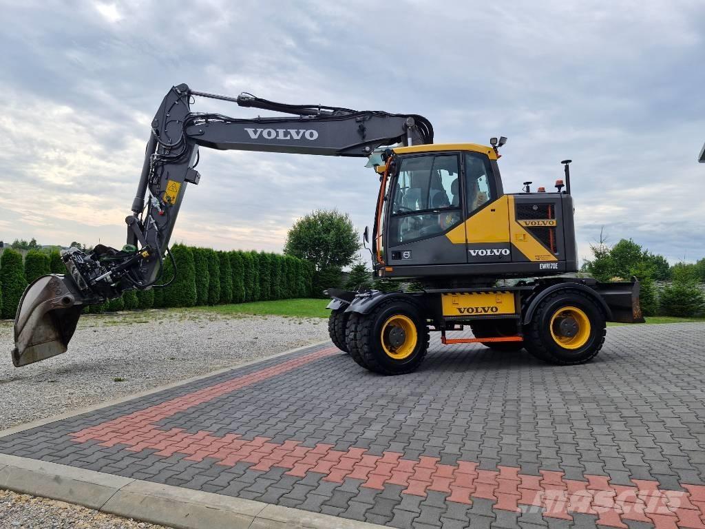 Volvo EWR 170 E حفارات بعجل