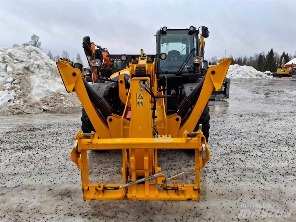 JCB 540P180 مناولات متداخلة