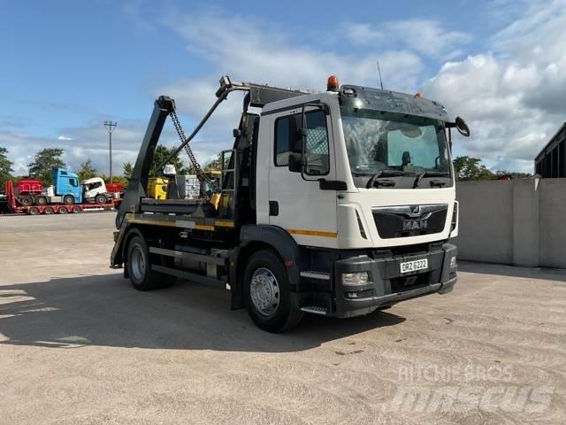 MAN TGM 18.250 شاحنات لوادر