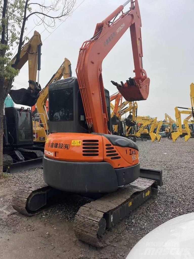 Hitachi 55 حفارات صغيرة أقل من 7 طن (حفارات صغيرة)