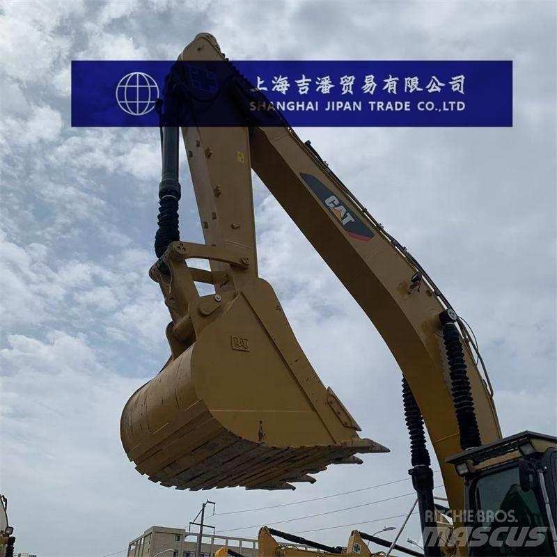 CAT 349 D حفارات زحافة