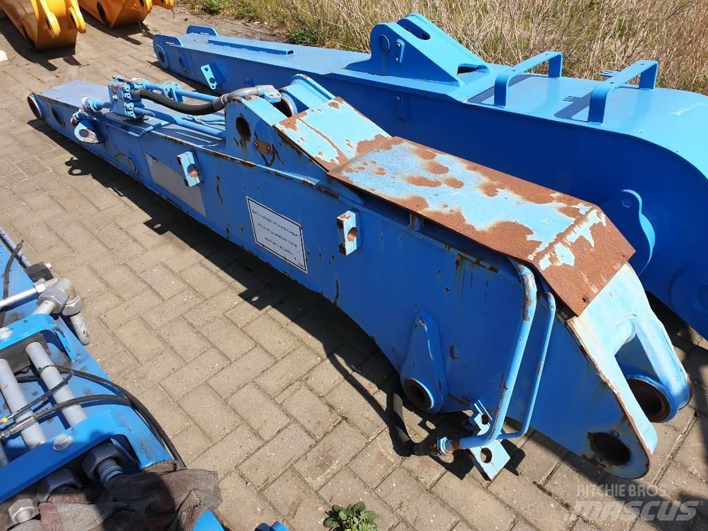 Fuchs Stick - MHL 320 جرافات عكسية