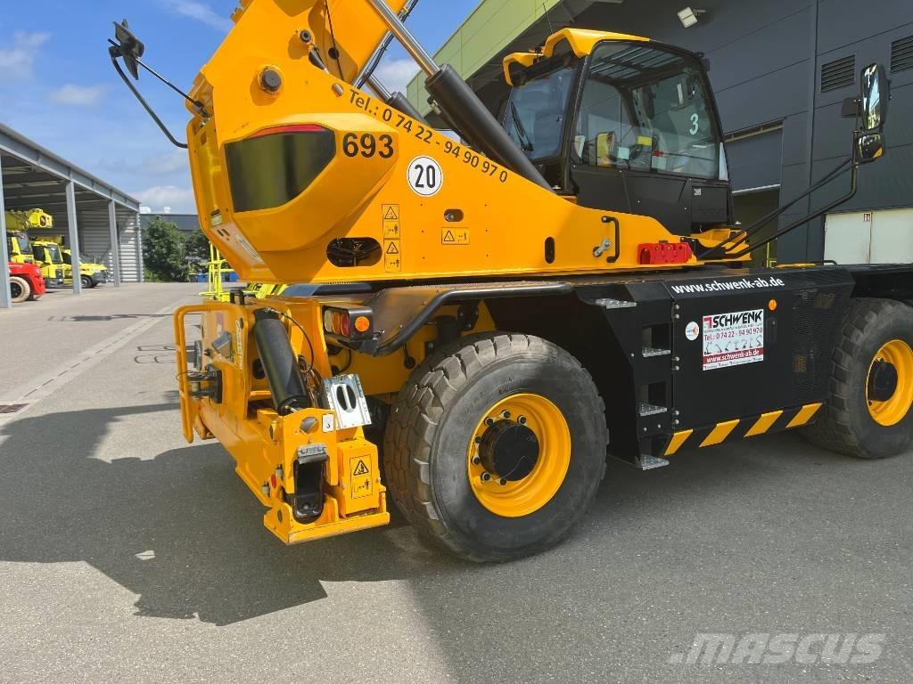 JCB 5.55-210 R مناولات متداخلة