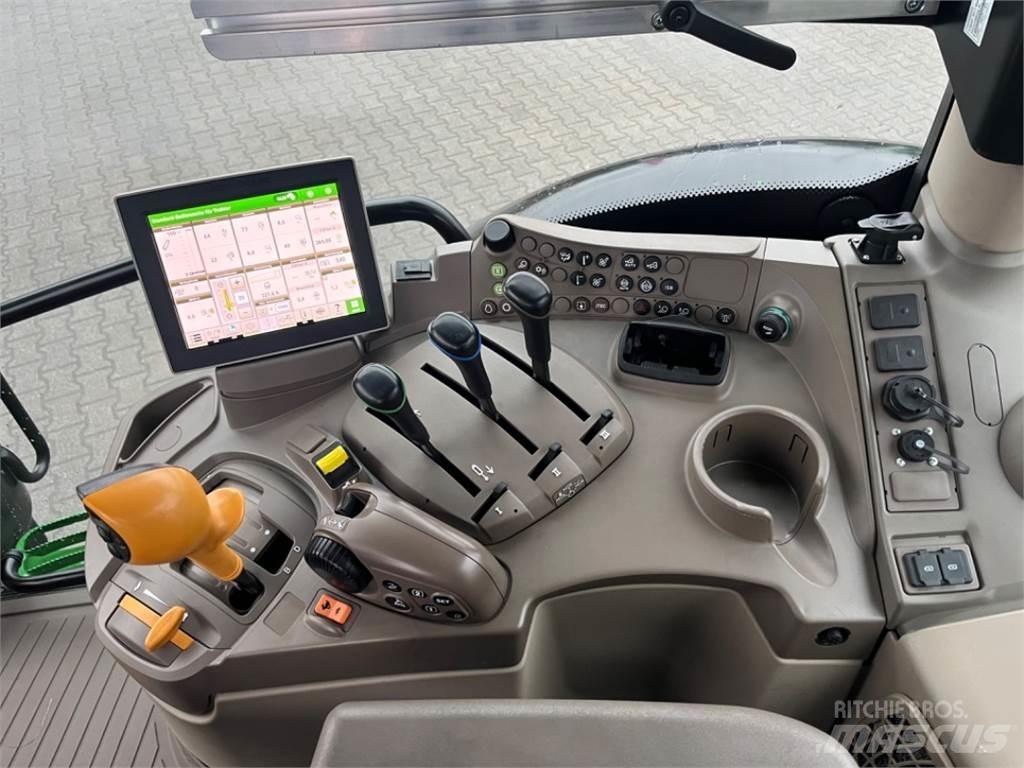 John Deere 6R145 الجرارات