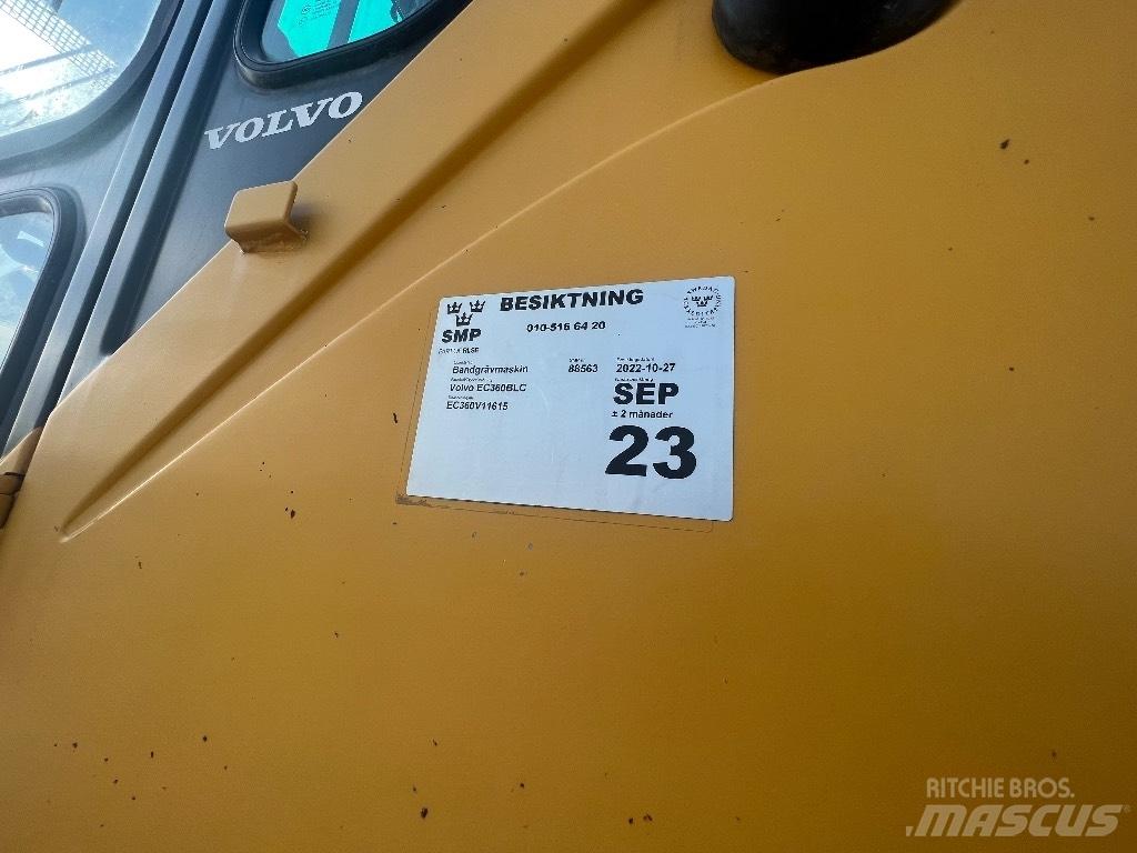 Volvo EC 360 B LC حفارات زحافة