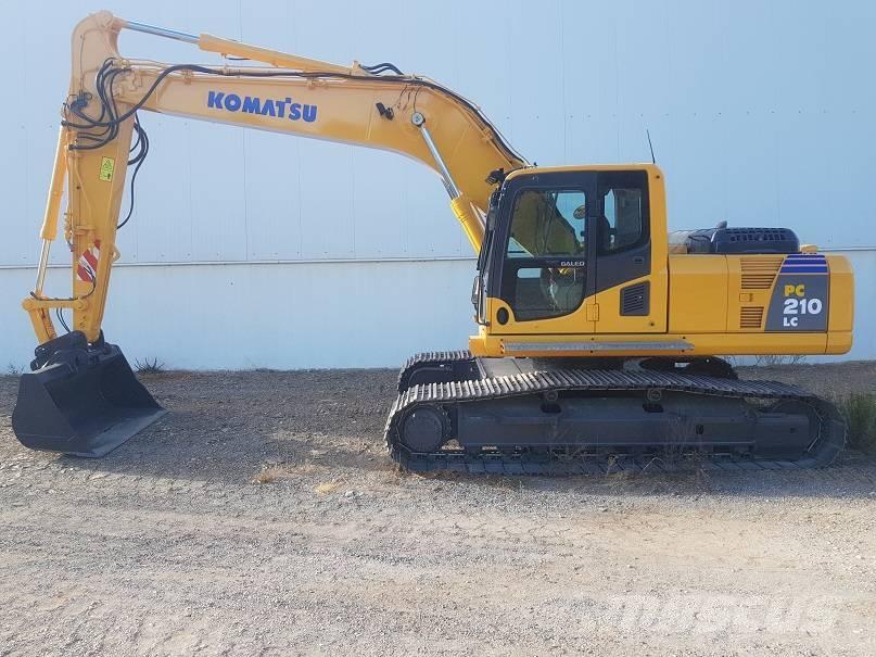 Komatsu PC 210 LC-8 حفارات زحافة